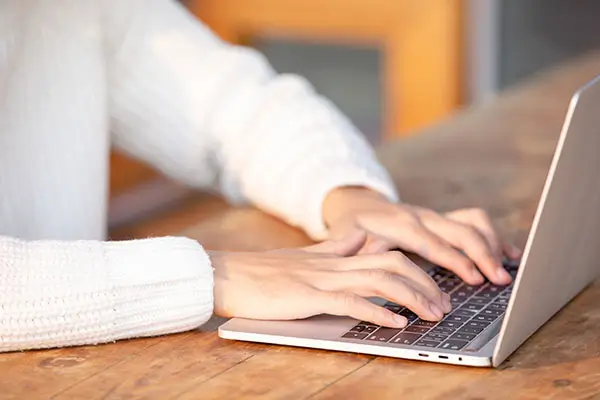 焬字的笔顺怎么写，正确写法详解